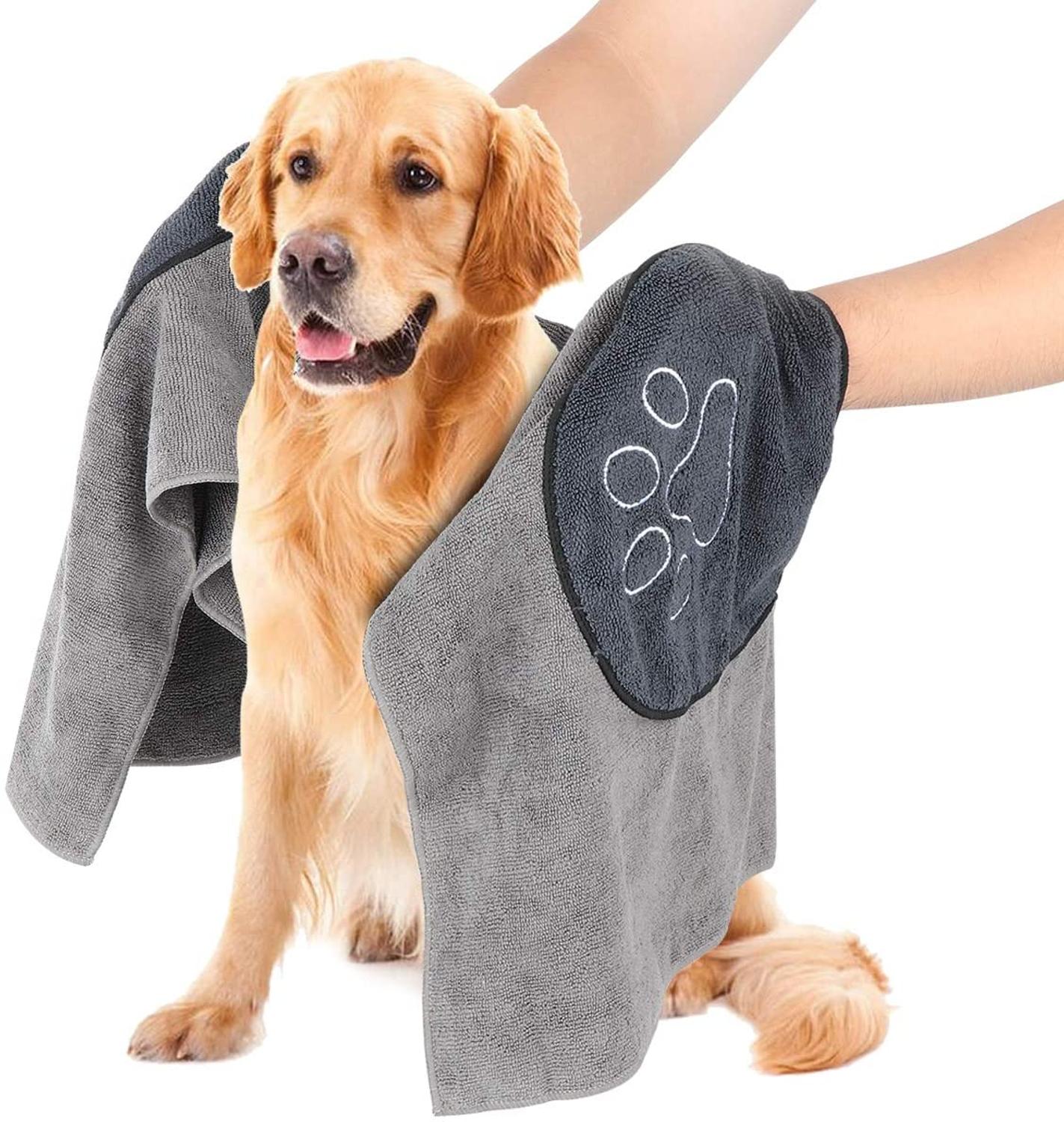 Microfiber Bath Towel with hand pockets