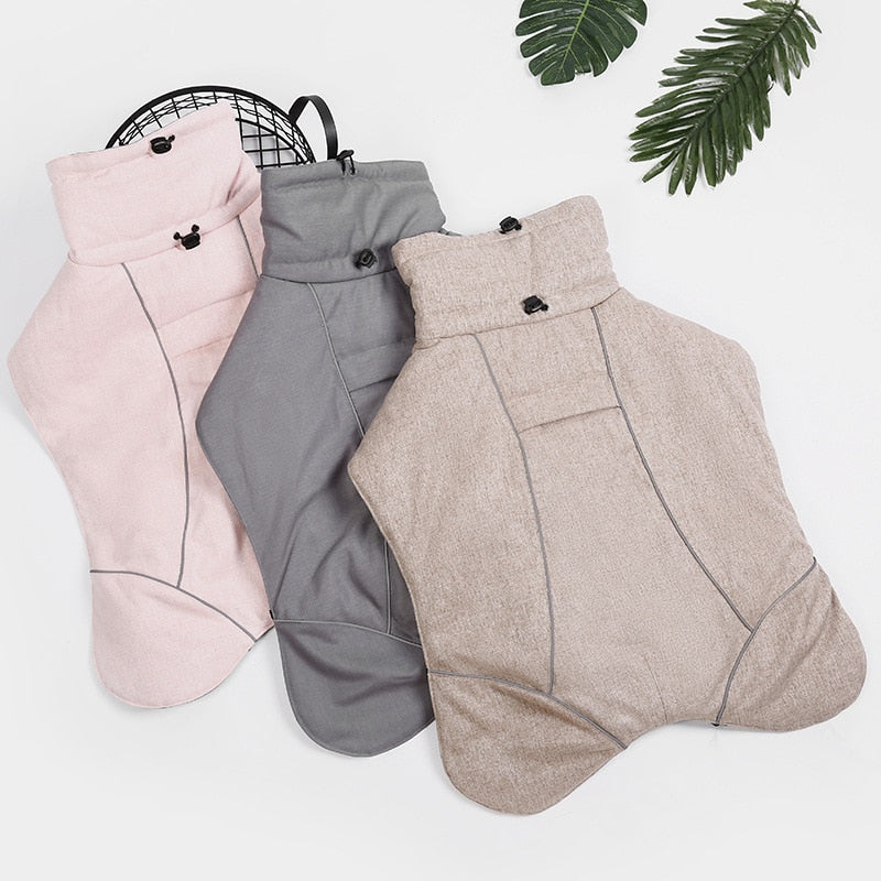Winter warm coat covers hips